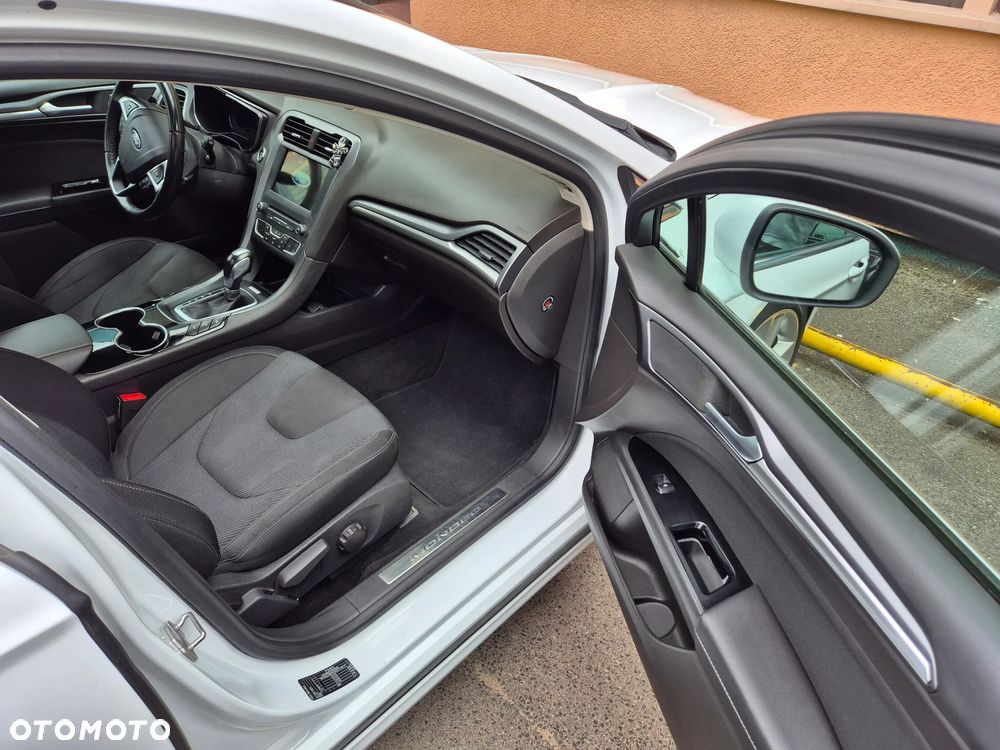 Ford Mondeo - 14