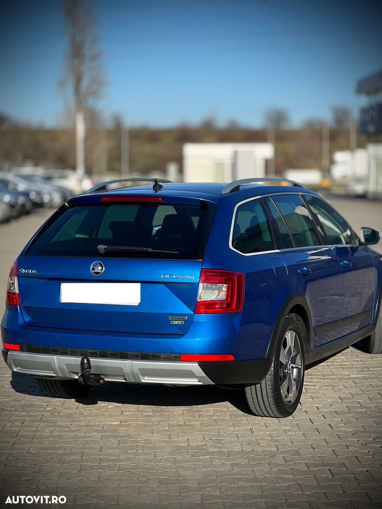 Skoda Octavia 2.0 TDI 4x4 DSG Scout - 4