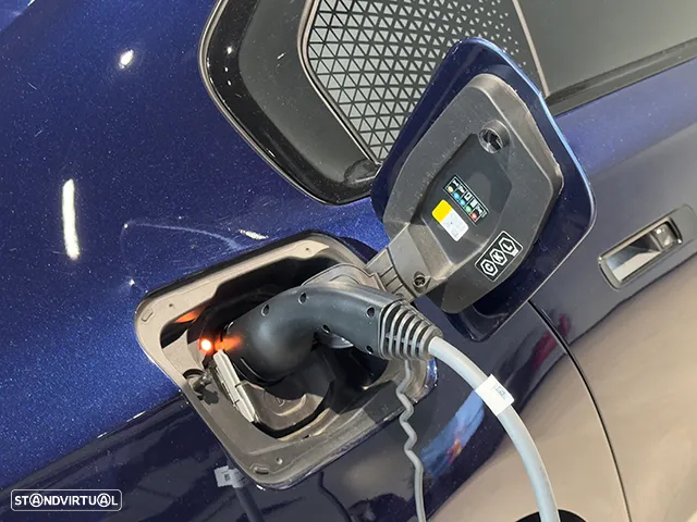 BMW i7 xDrive60 Pack Desportivo M - 22