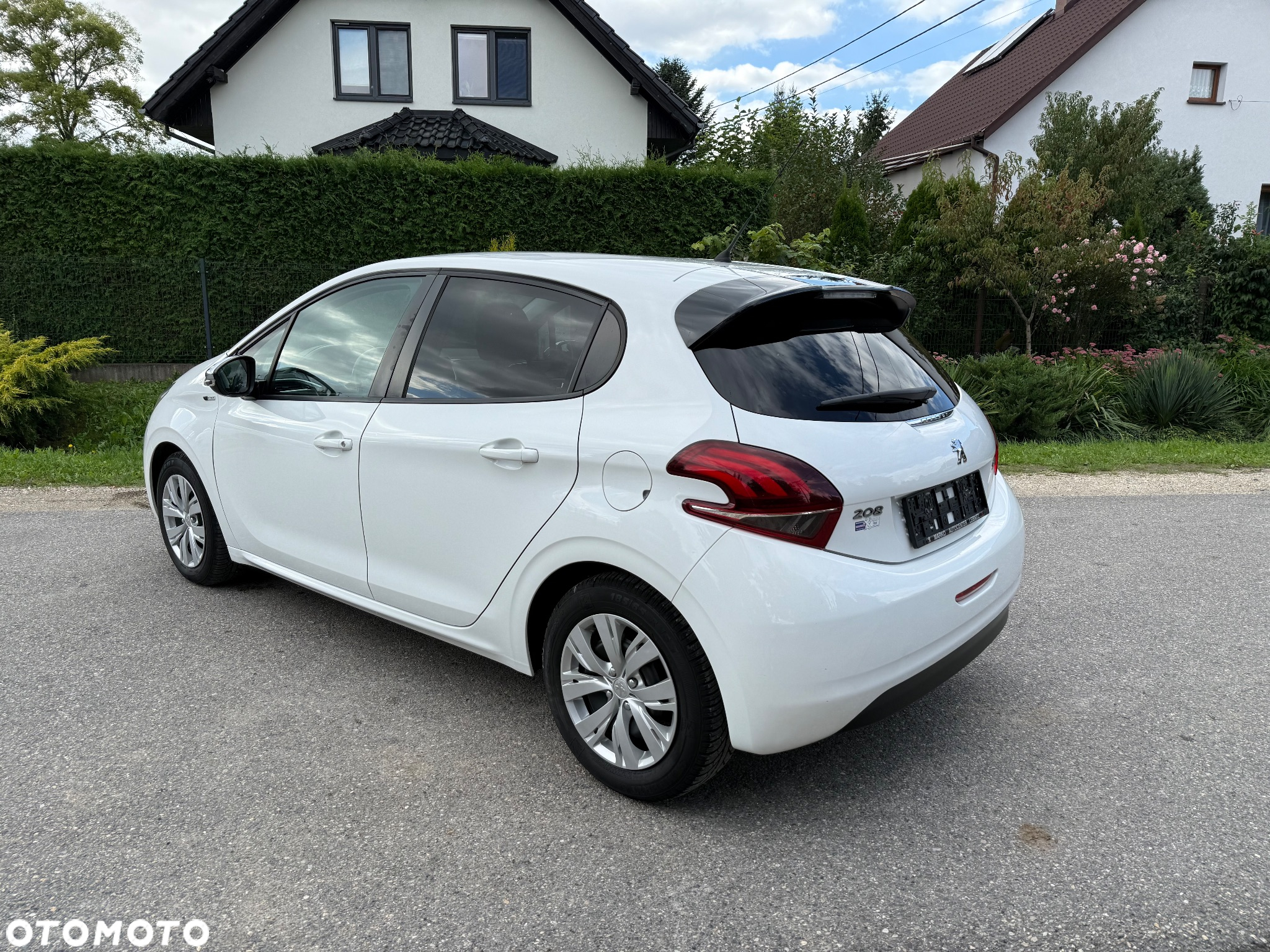 Peugeot 208 1.2 PureTech Style - 18