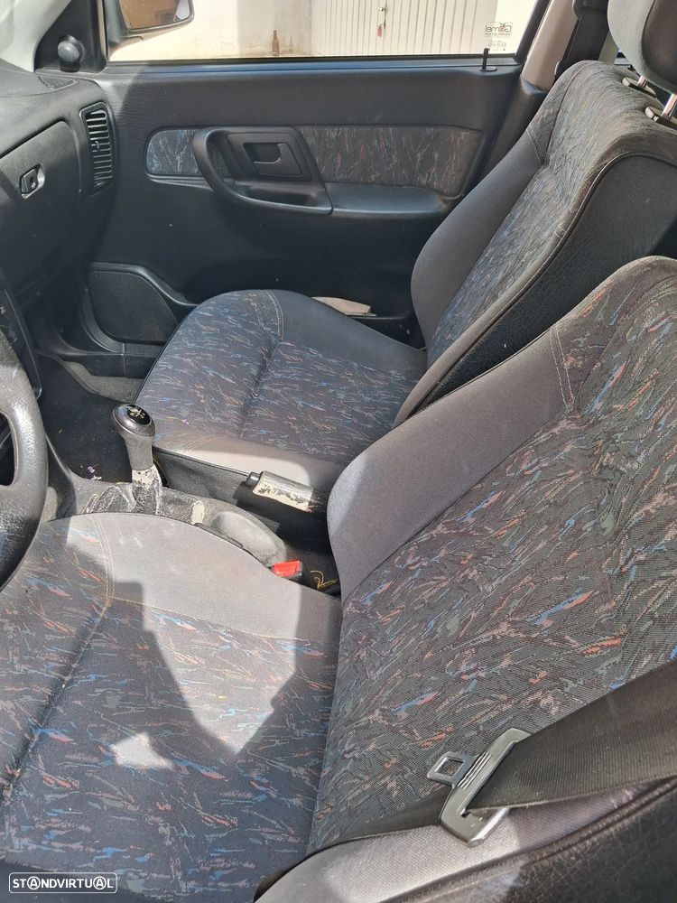 SEAT Cordoba 1.4 SXE - 11