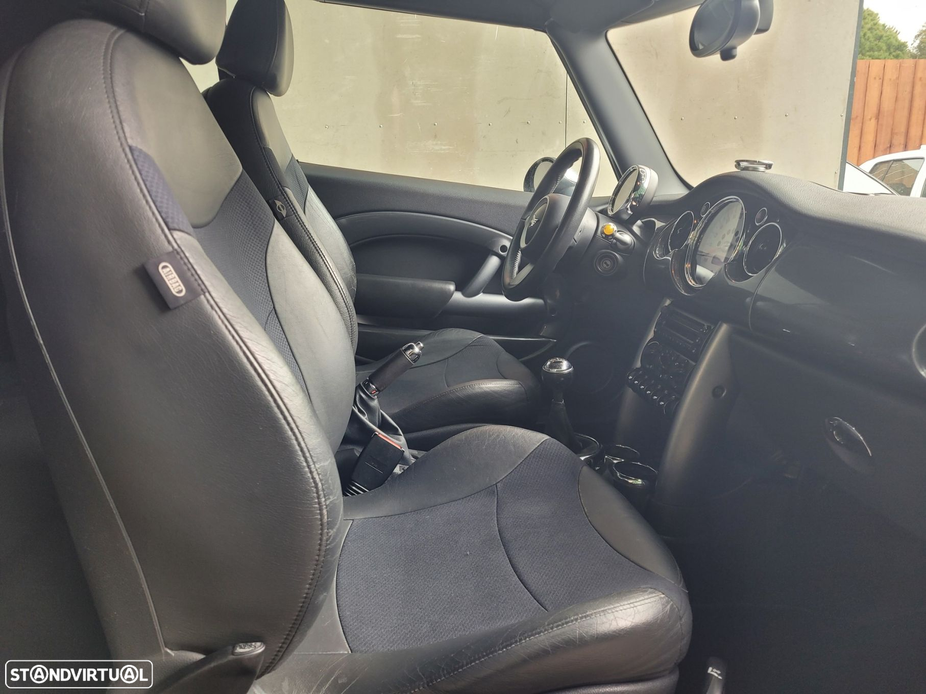 MINI Cabrio Cooper - 13