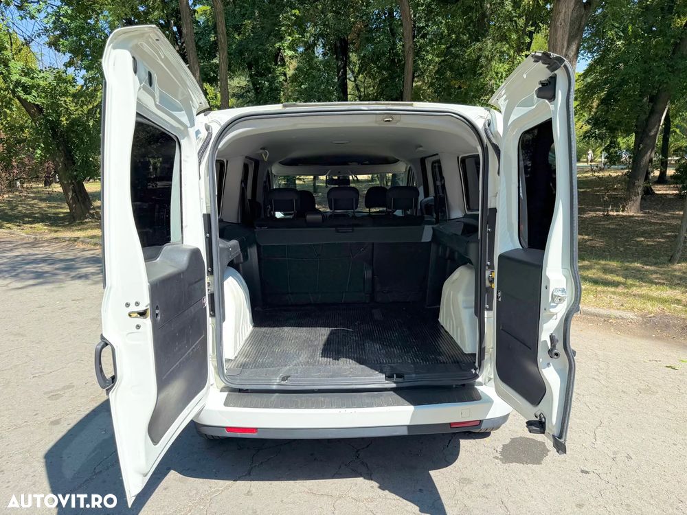 Fiat Doblo 1.6 Mjet Combi Maxi Confort - 19