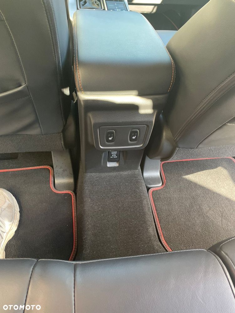 Mitsubishi Eclipse Cross 1.5 T GPF Instyle CVT 4WD - 23