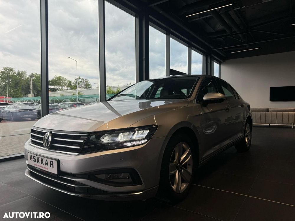 Volkswagen Passat 2.0 TDI DSG Highline - 39