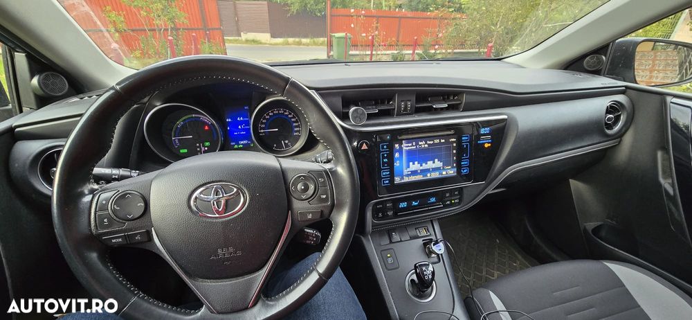 Toyota Auris - 6