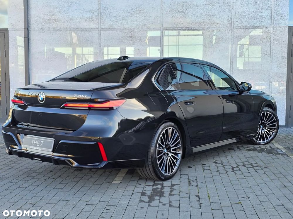 BMW Seria 7 - 5