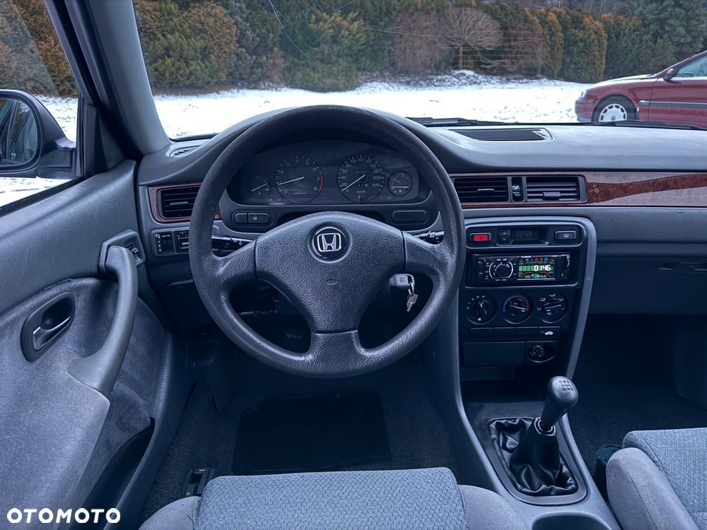 Honda Civic 1.4i - 15