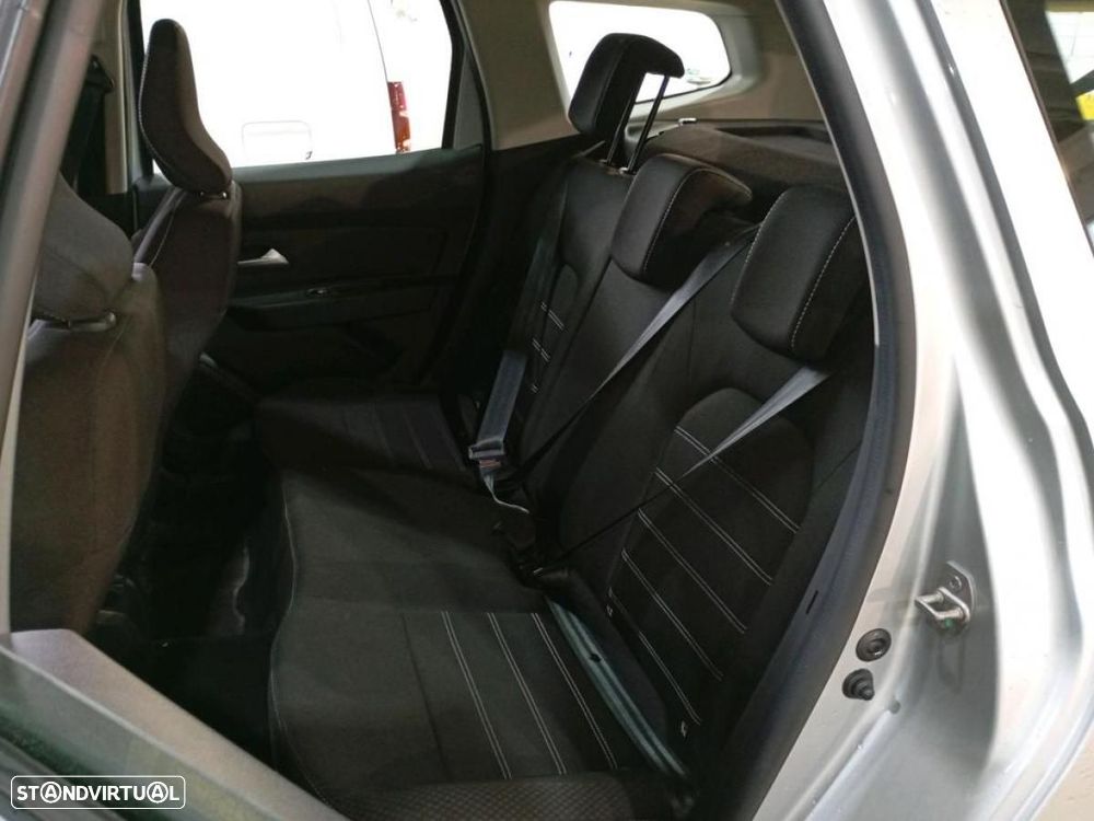 Dacia Duster 1.5 Blue dCi Comfort 4WD - 7