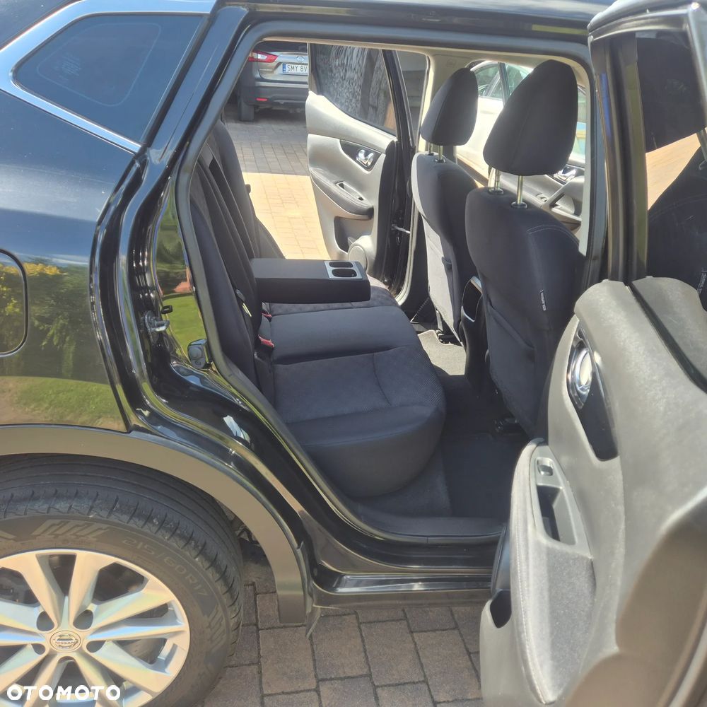 Nissan Qashqai 1.6 dCi 4 x 4 DPF Start/Stop tekna - 15