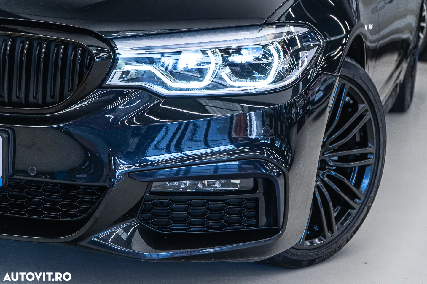 BMW Seria 5 520d Aut. M Sport Edition - 40