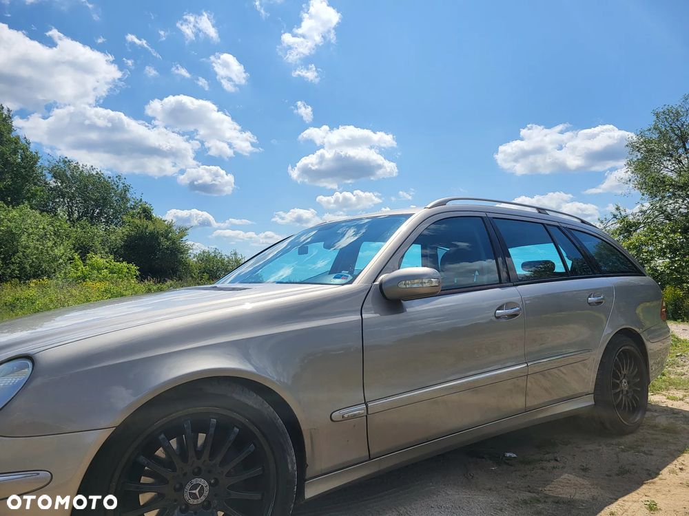 Mercedes-Benz Klasa E 320 CDI T Avantgarde - 9
