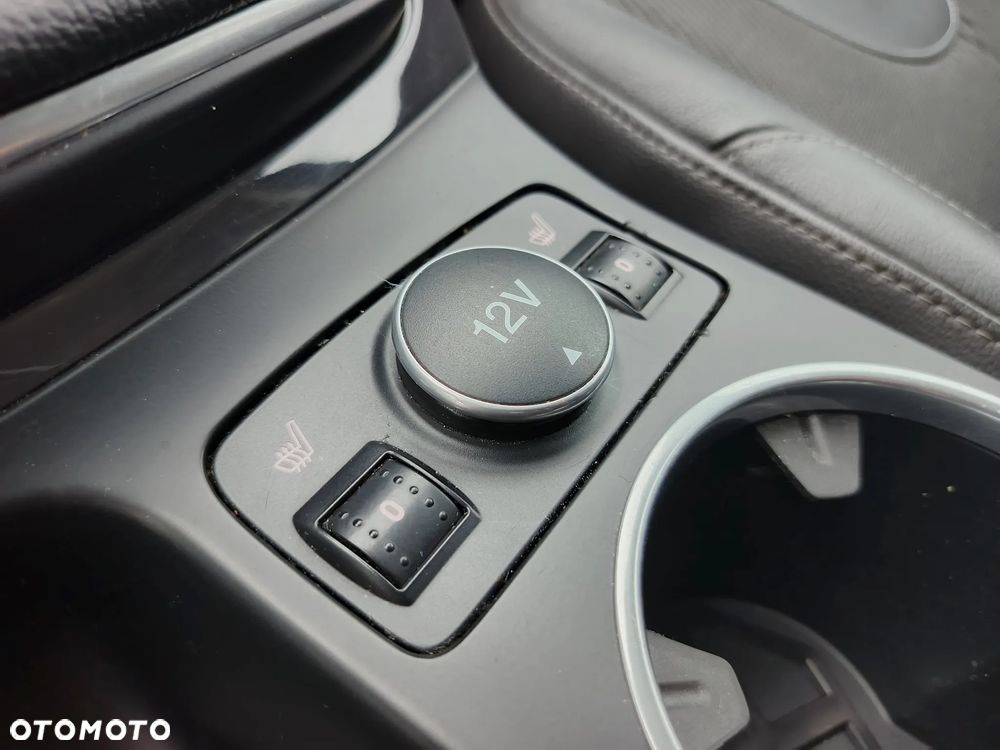 Ford Kuga 2.0 TDCi 4x4 Titanium - 20