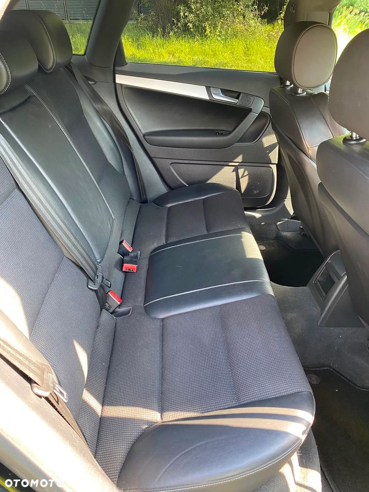Audi A3 Sportback 2.0 TDI DPF (DSG) S tronic S line Sportpaket plus - 13