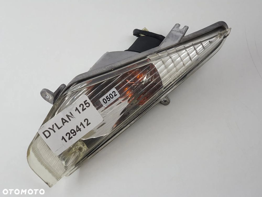 HONDA DYLAN 125 KIERUNKOWSKAZ PRZÓD PRAWY - 1