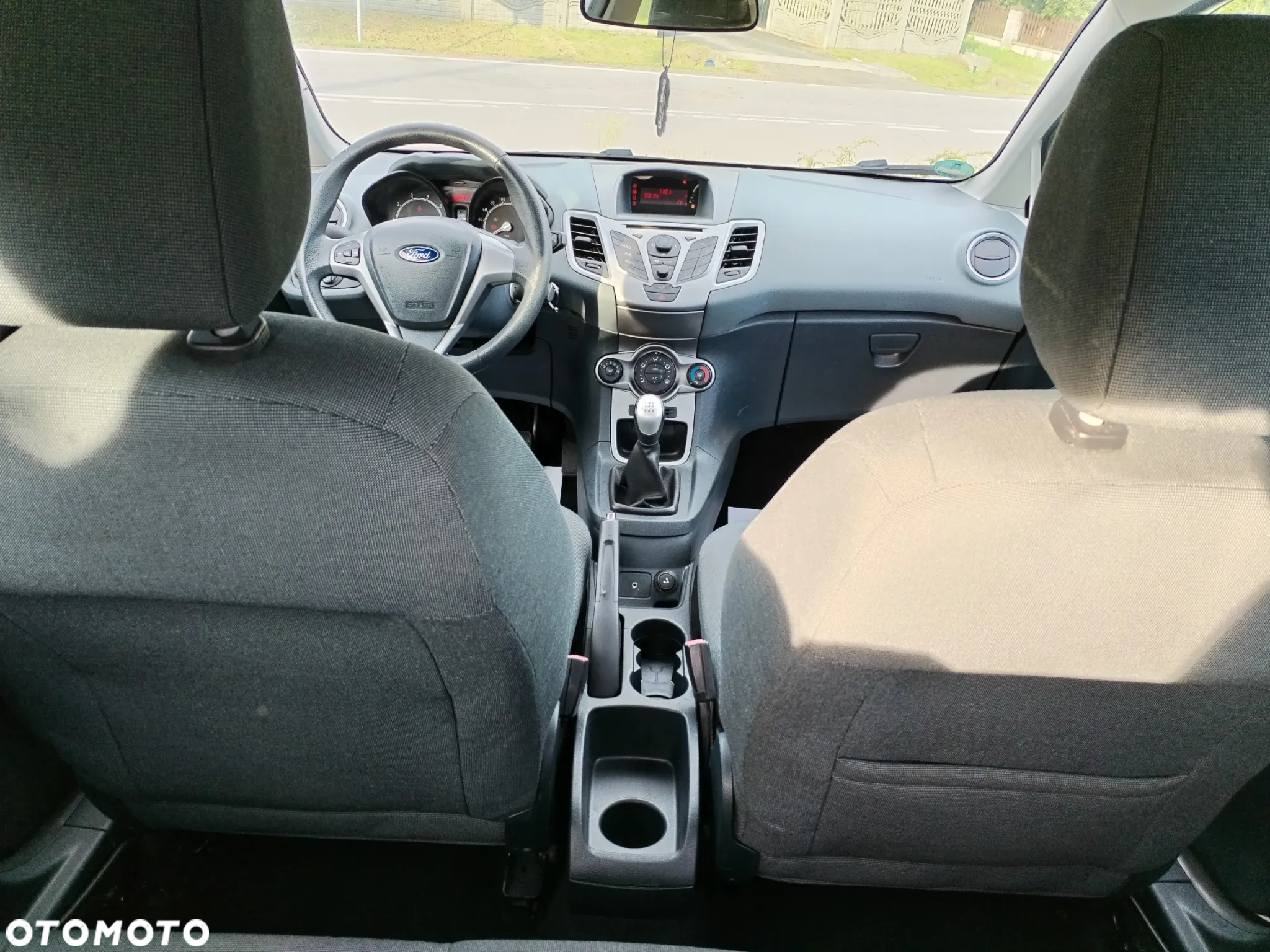 Ford Fiesta - 17