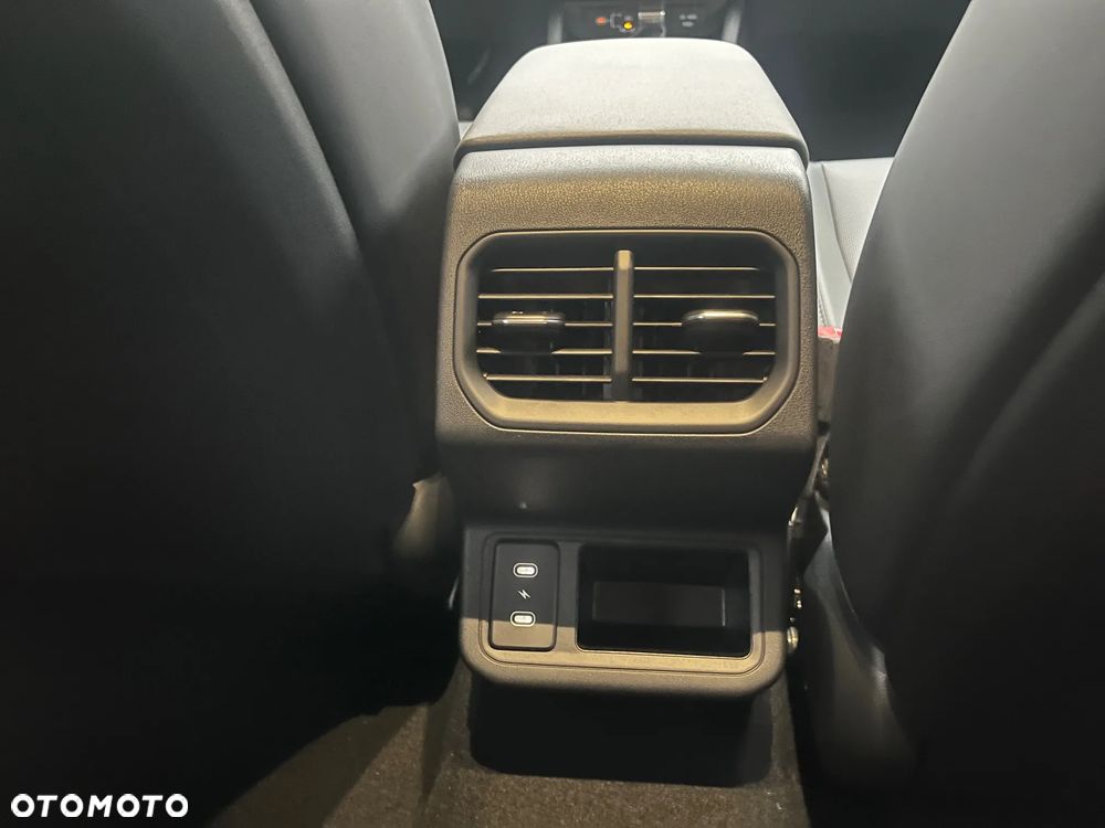 Kia K4 1.6 T-GDI L - 32