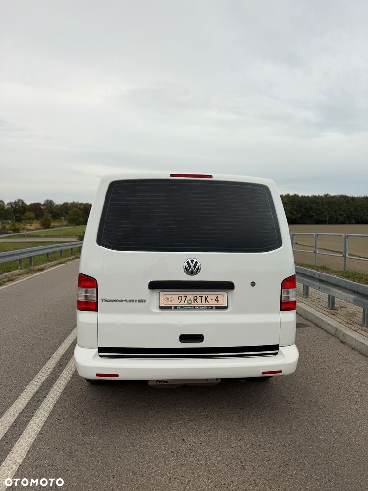 Volkswagen Transporter - 23