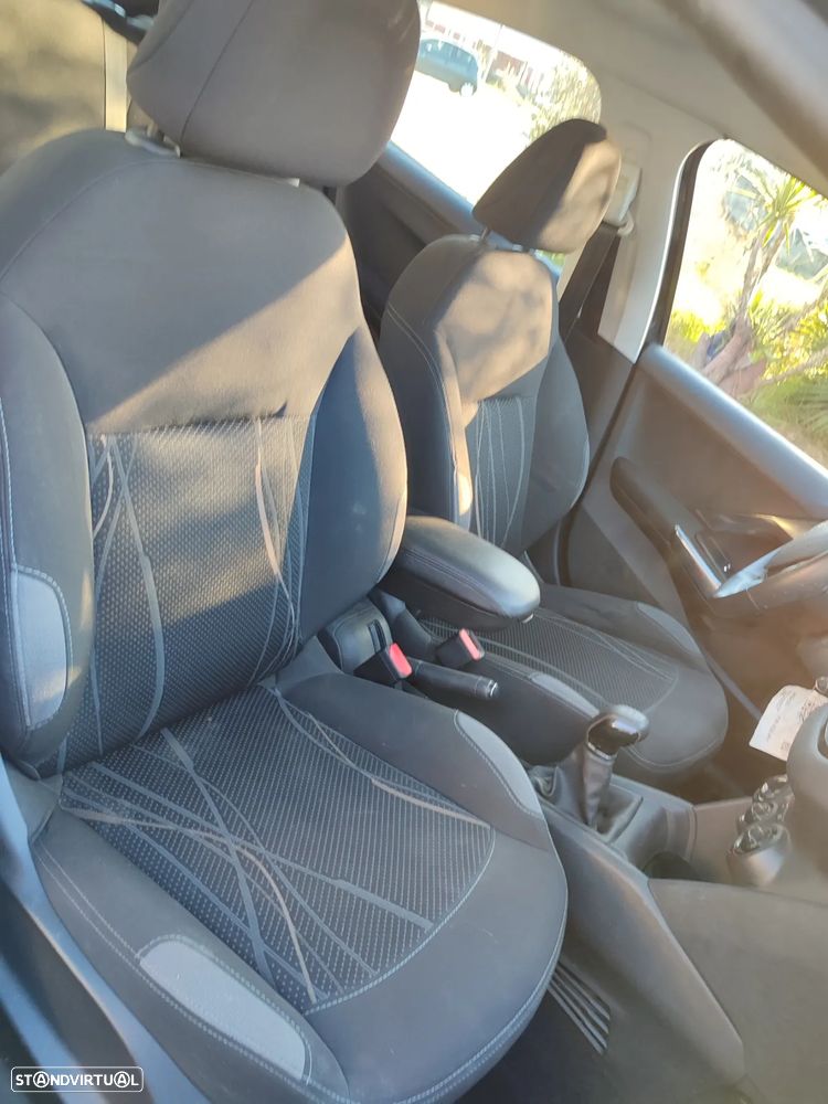 Peugeot 208 1.2 VTi Active - 12