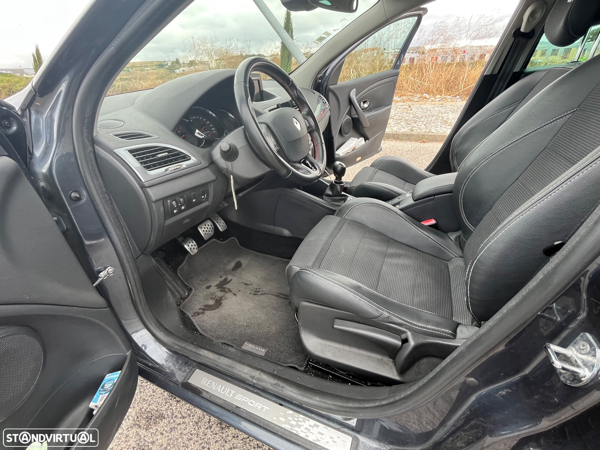 Renault Mégane Sport Tourer 1.5 dCi GT Line SS - 13
