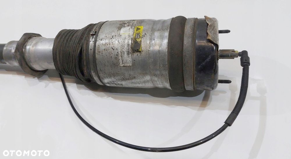 amortyzator przód jeep grand cherokee wk2 12r - 2