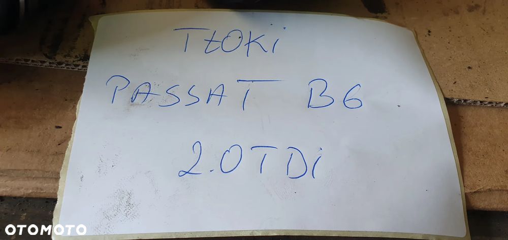 Tłok z korbowodem korbowód VW Passat B6 2.0 TDI - 11