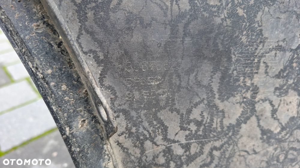 VOLVO V70 III 07-13 ZDERZAK PRZÓD PRZEDNI SPRYSKI 30678623 - 10