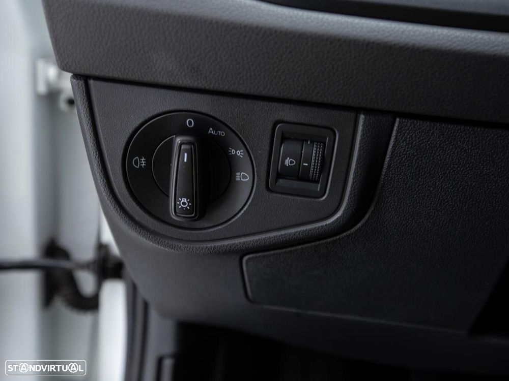 VW Polo 1.0 - 14