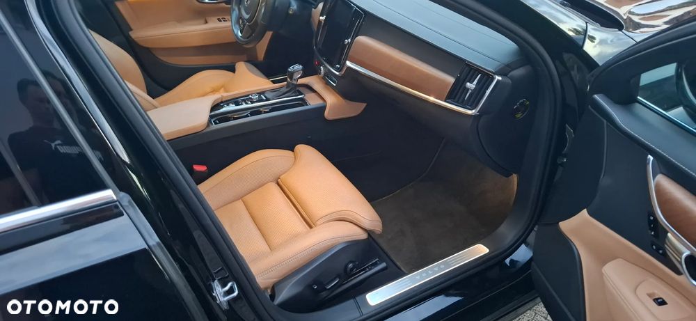 Volvo V90 T6 AWD Inscription - 11