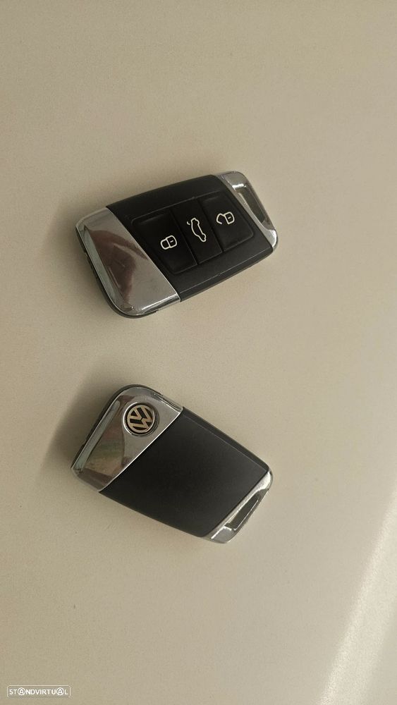 VW Passat Variant 2.0 TDi Highline DSG 4Motion - 14