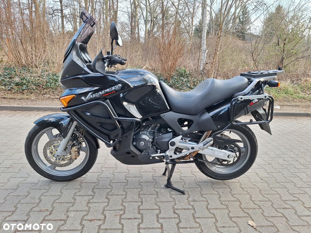 Honda XL - 9