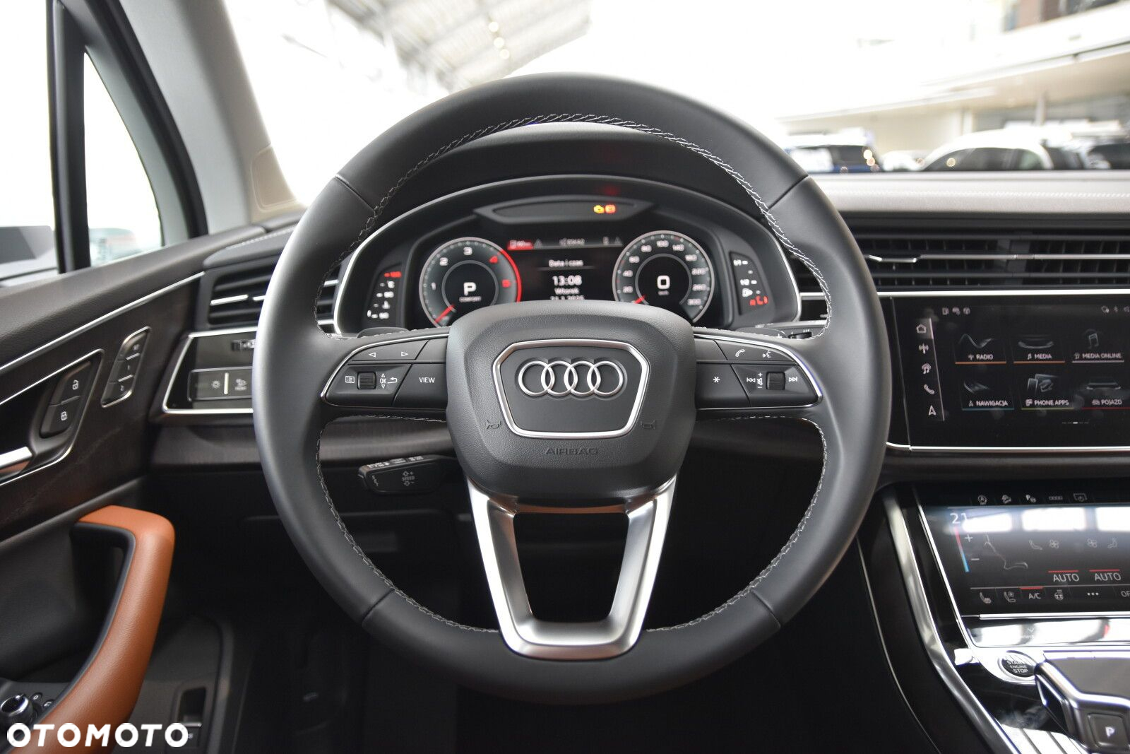 Audi Q7 - 10
