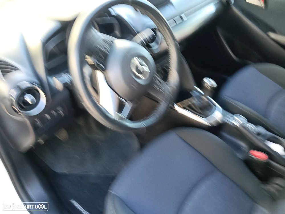 Mazda 2 1.5 Sky.Evolve Navi - 6