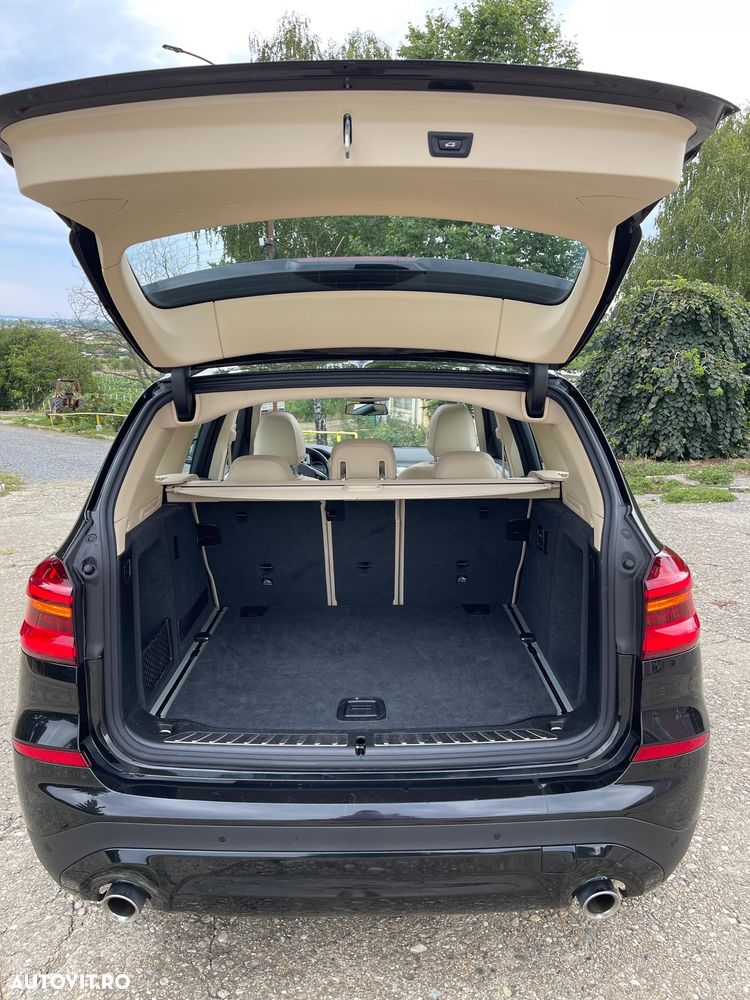 BMW X3 xDrive20i Aut. - 9