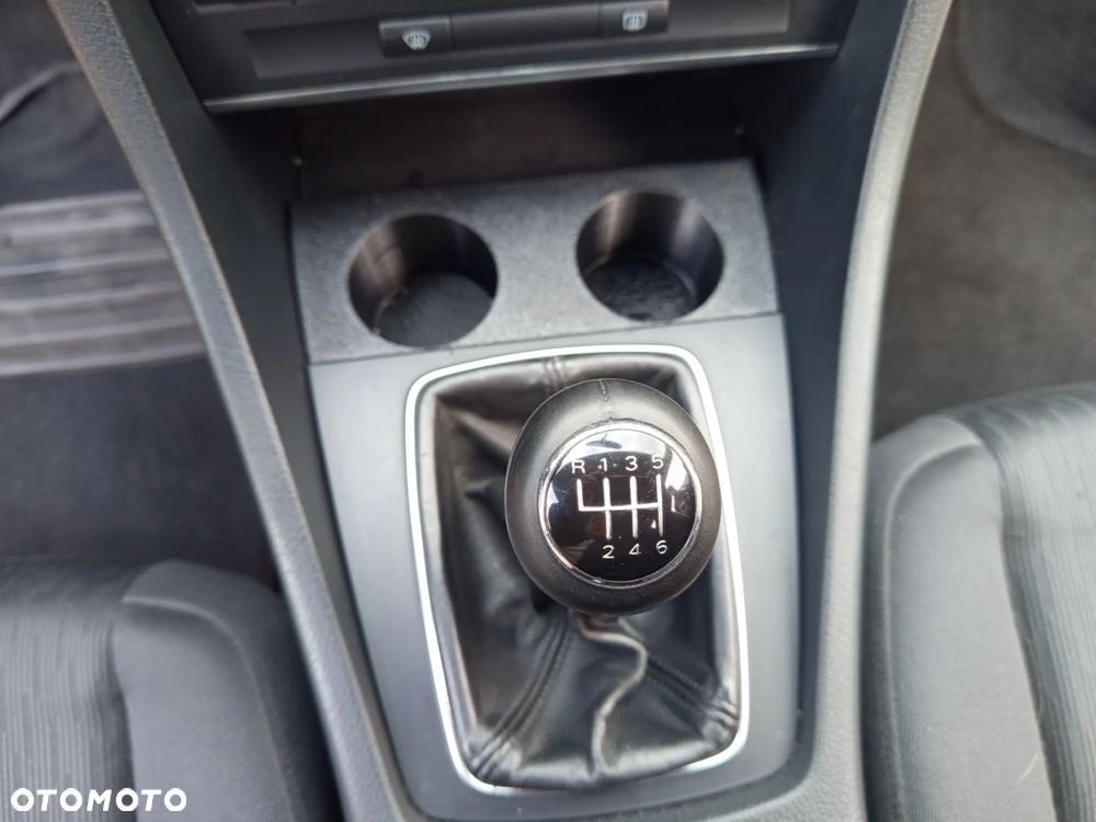 Audi A4 Avant 2.0 TDI DPF Quattro - 22