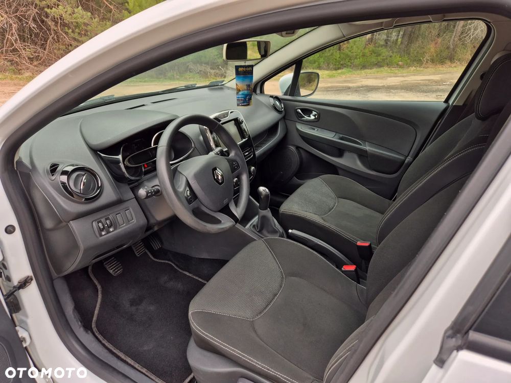 Renault Clio 1.5 dCi 75 Expression - 7