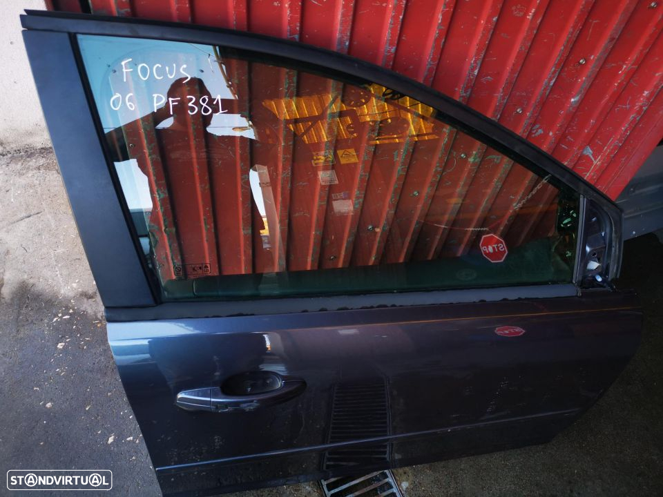 FORD FOCUS II PORTA FRENTE DIREITA - PF381 - 2