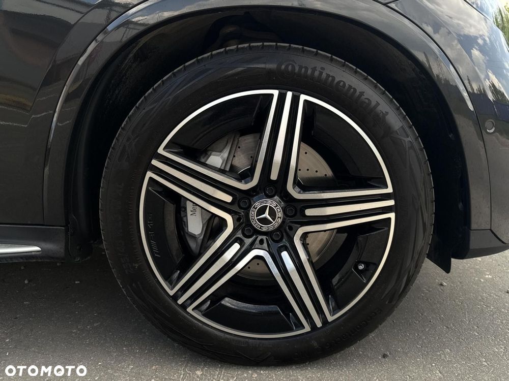 Mercedes-Benz GLC - 24
