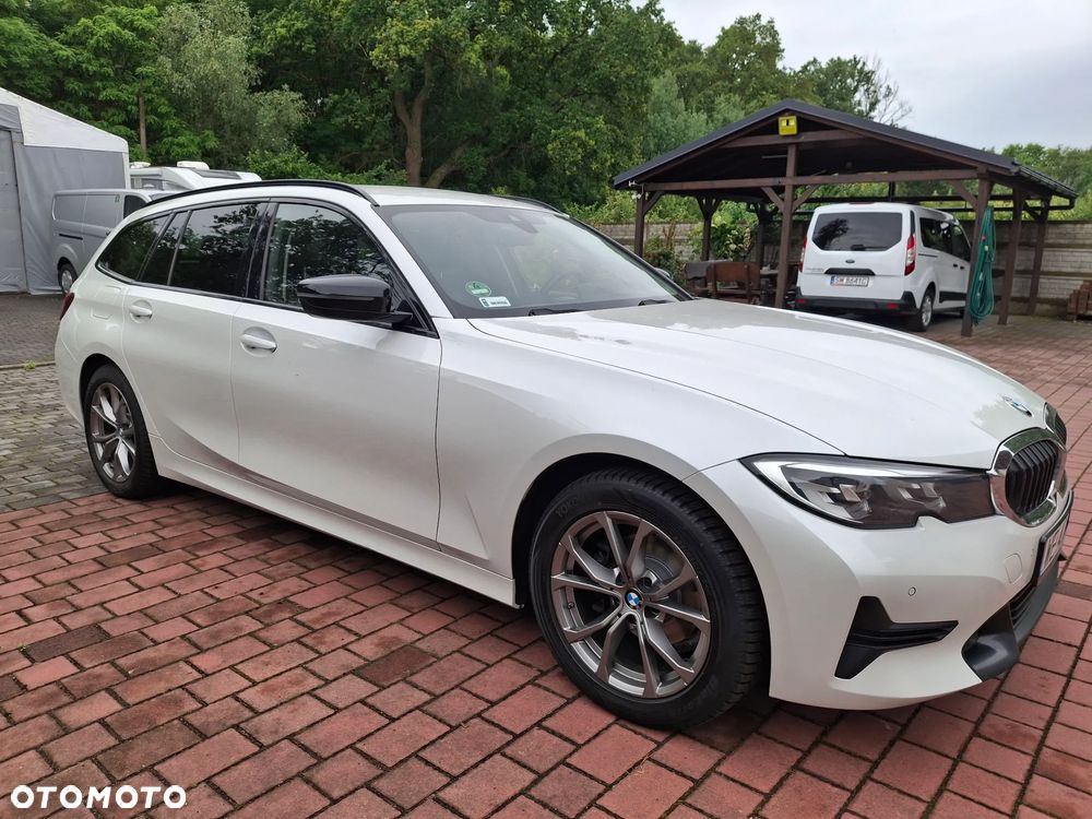 BMW Seria 3 318i Sport Line - 6