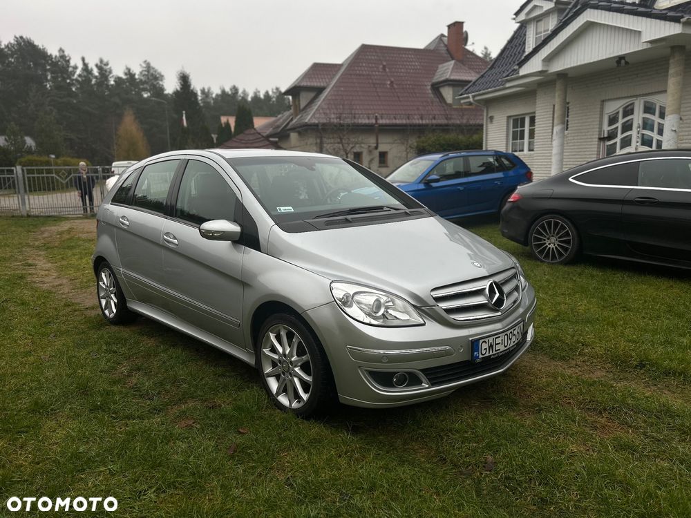 Mercedes-Benz Klasa B 200 Special Edition - 1