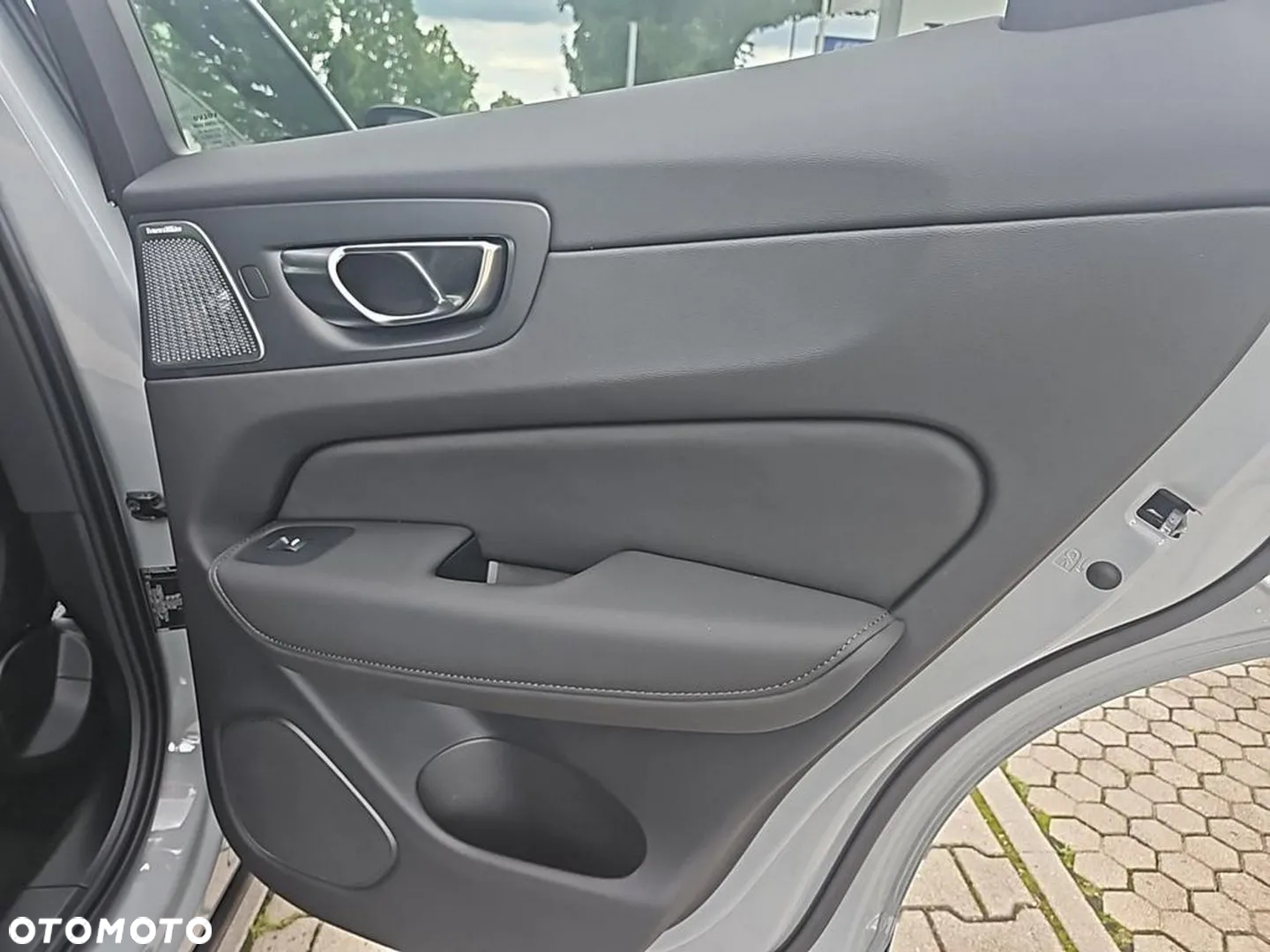 Volvo XC 60 B5 B AWD Ultra Black Edition - 31