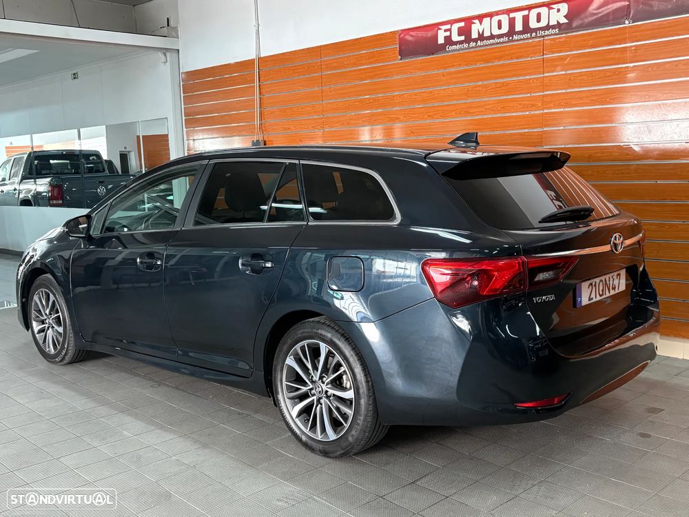 Toyota Avensis Touring Sports 1.6 D-4D Luxury+GPS - 7