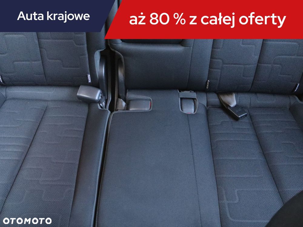 Kia Venga - 12