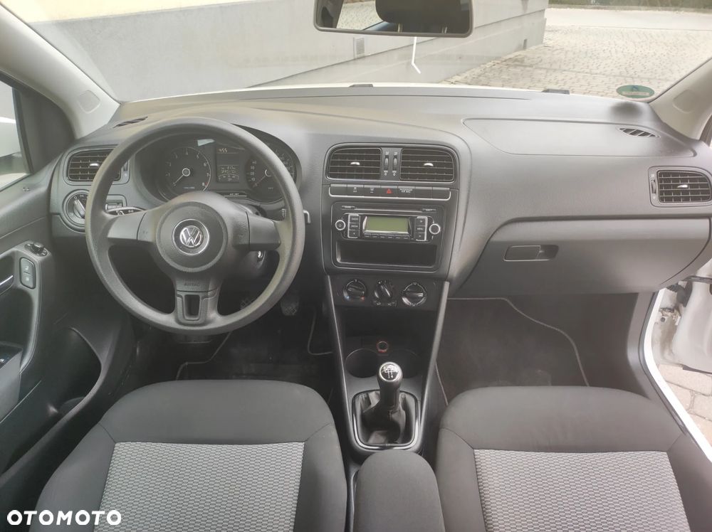 Volkswagen Polo - 33