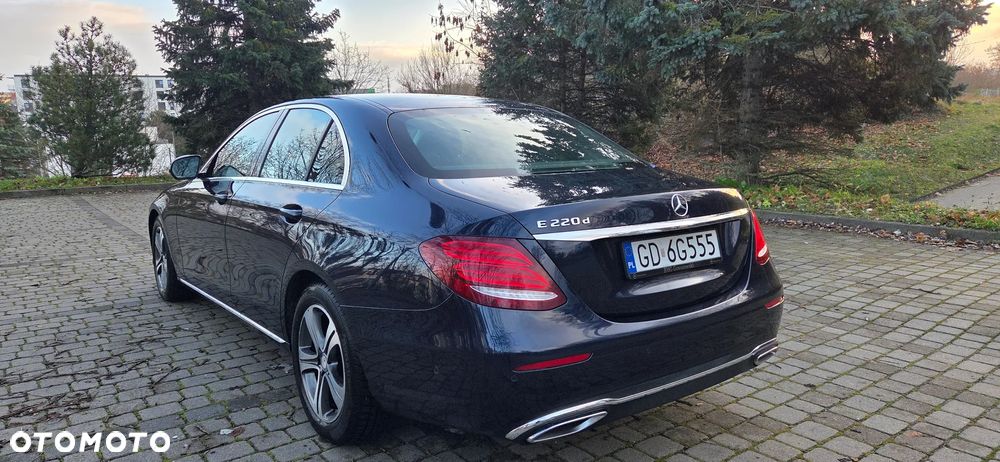 Mercedes-Benz Klasa E 220 d 9G-TRONIC Avantgarde - 2