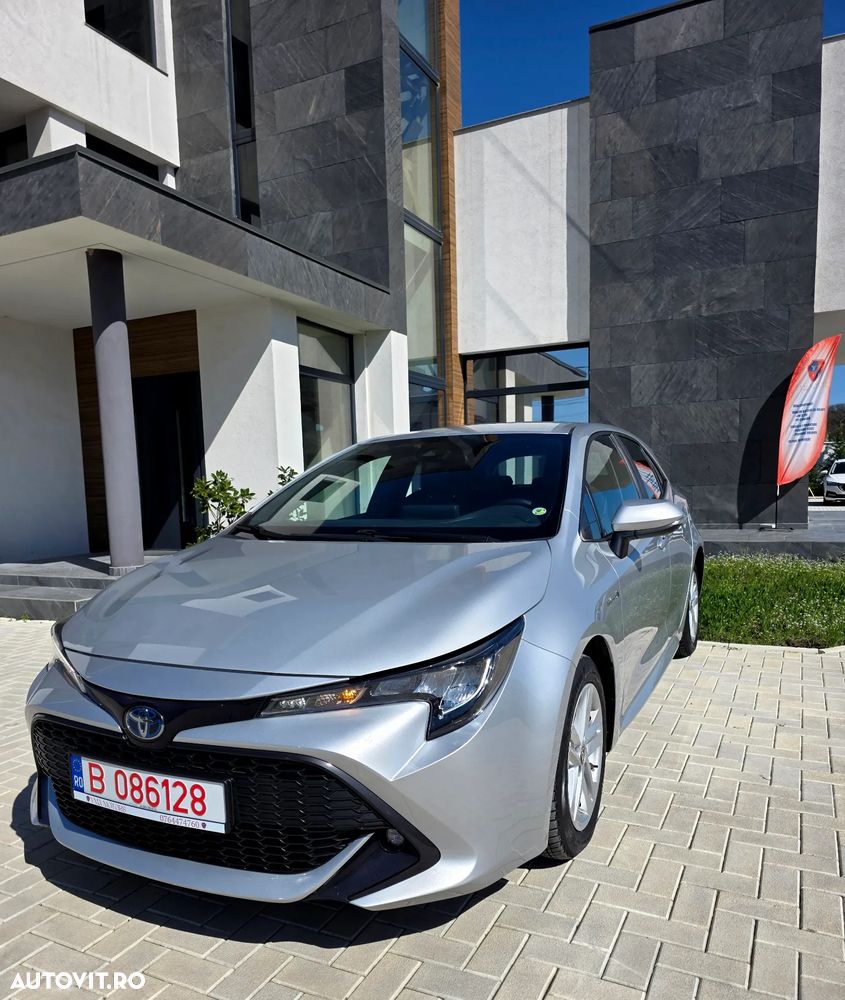 Toyota Corolla 1.8 Business Edition - 3