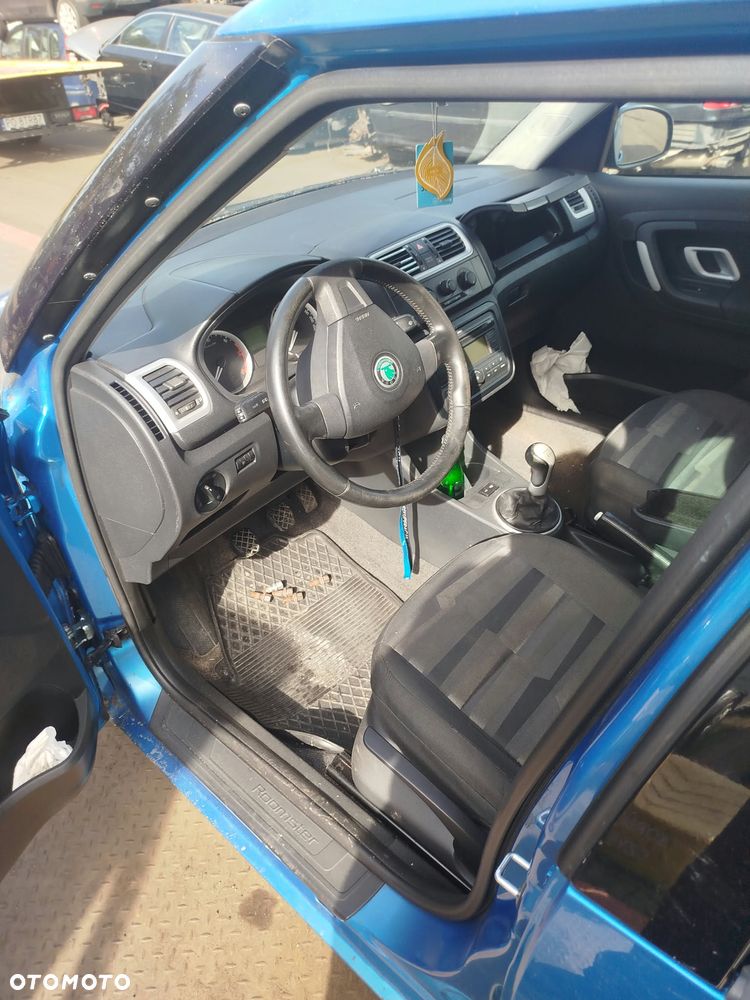 Skoda Roomster na części. - 4