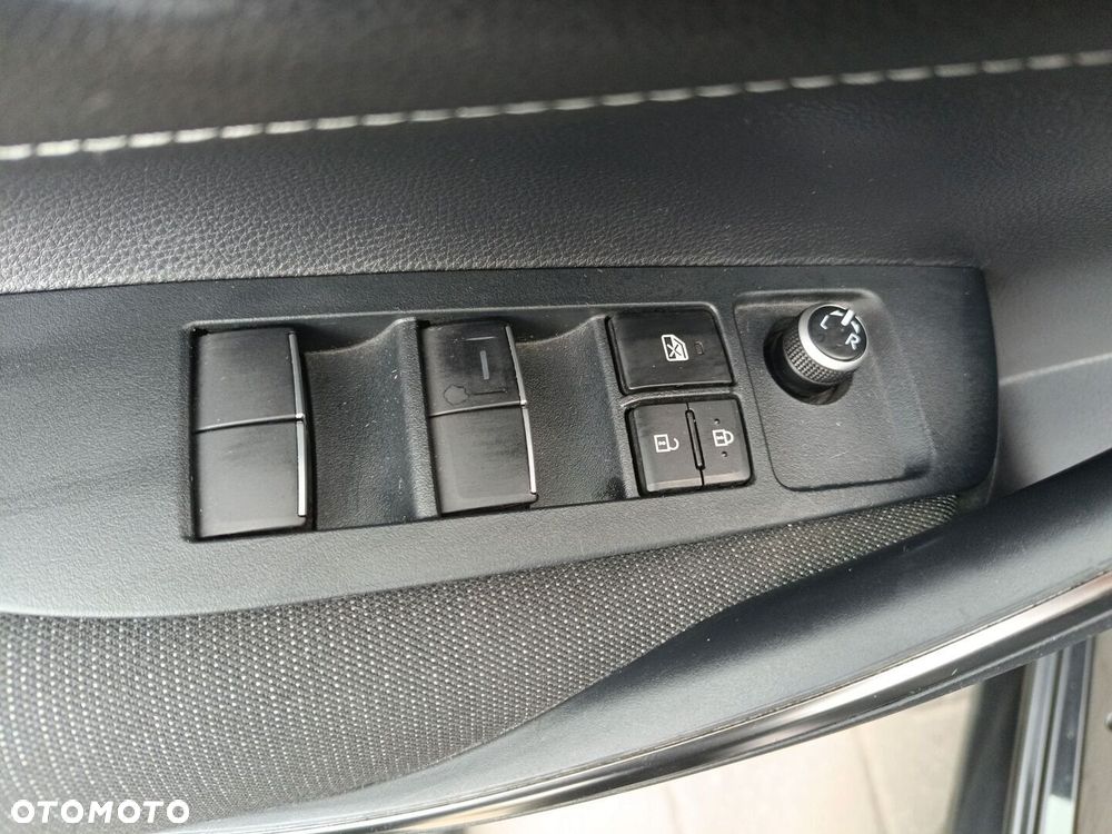 Toyota Corolla - 17