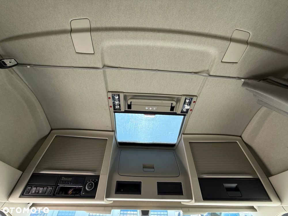 Volvo FH4 460km Alufelgi PTO Kompresor Welgro - 13