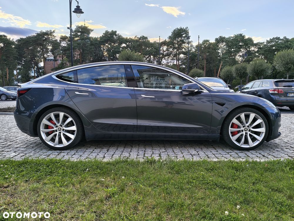 Tesla Model 3 Performance AWD - 13